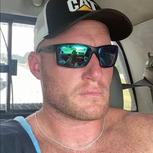 Meet your Posher, Josh